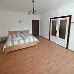 Transsylvanian Wolves Apartment